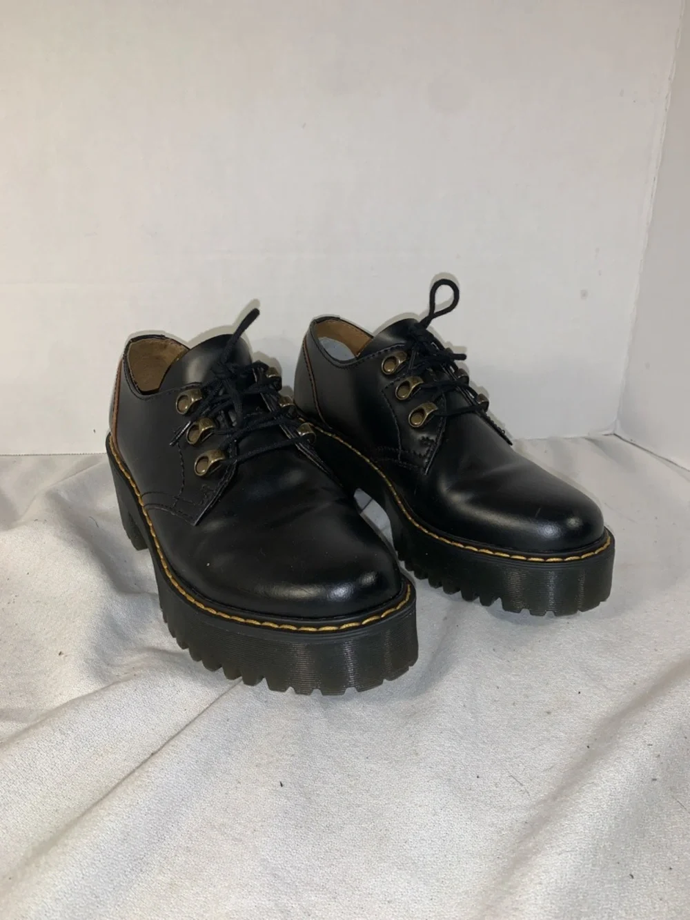 Dr. Martens Women’s ‘Leona Lo’ Black Platform Heeled Oxford Shoes